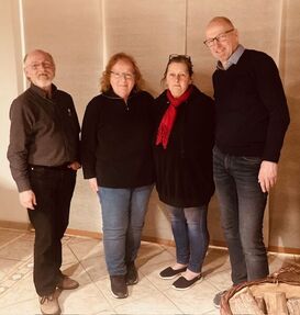 Rainer Mauer, Ursula Kamp-Nikolaus und Doris Ecker mit Christoph Orthen; Foto: Petra Eul-Orthen